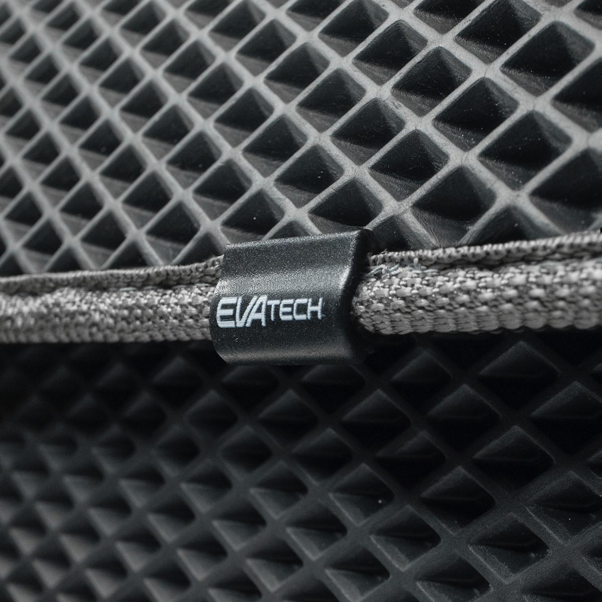 EVAtech Bagageorganisatör PRO L 32x75x30 cm - grå / grå kanter EVAtech Bagageorganisatör PRO L 32x75x30 cm - grå / grå kanter
