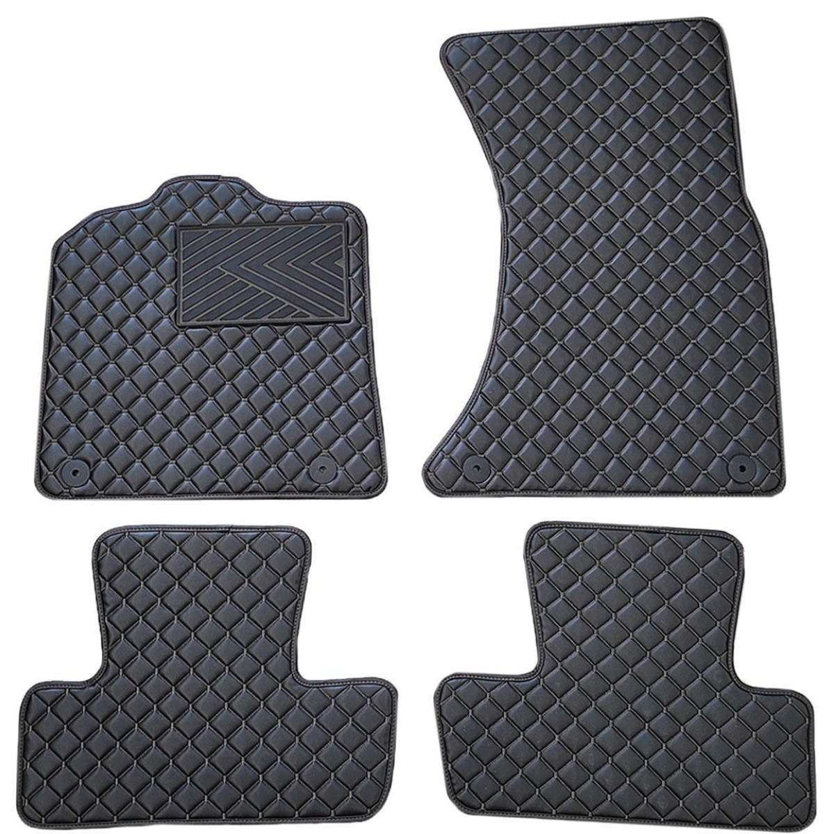 Bilmattor i konstläder QuiltyMats AUDI Q5 2008-2016 (Svart / svarta sömmar)