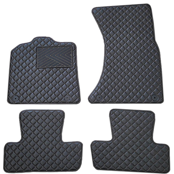Bilmattor i konstläder QuiltyMats AUDI Q5 2008-2016 (Svart / svarta sömmar)