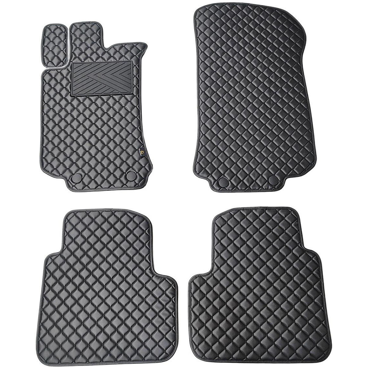 Bilmattor i konstläder QuiltyMats MERCEDES-BENZ R-class W251 2005-2015 (Svart / svarta sömmar)