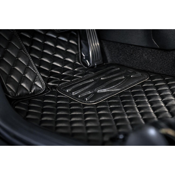 Bilmattor i konstläder QuiltyMats VOLKSWAGEN T5 CARAVELLE 2003-2015 (I, IIochIII eilėsochbag., prailginta 8v.) (Svart / svarta sömmar) Bilmattor i konstläder QuiltyMats VOLKSWAGEN T5 CARAVELLE 2003-2015 (I, IIochIII eilėsochbag., prailginta 8v.) (Svart / svarta sömmar)