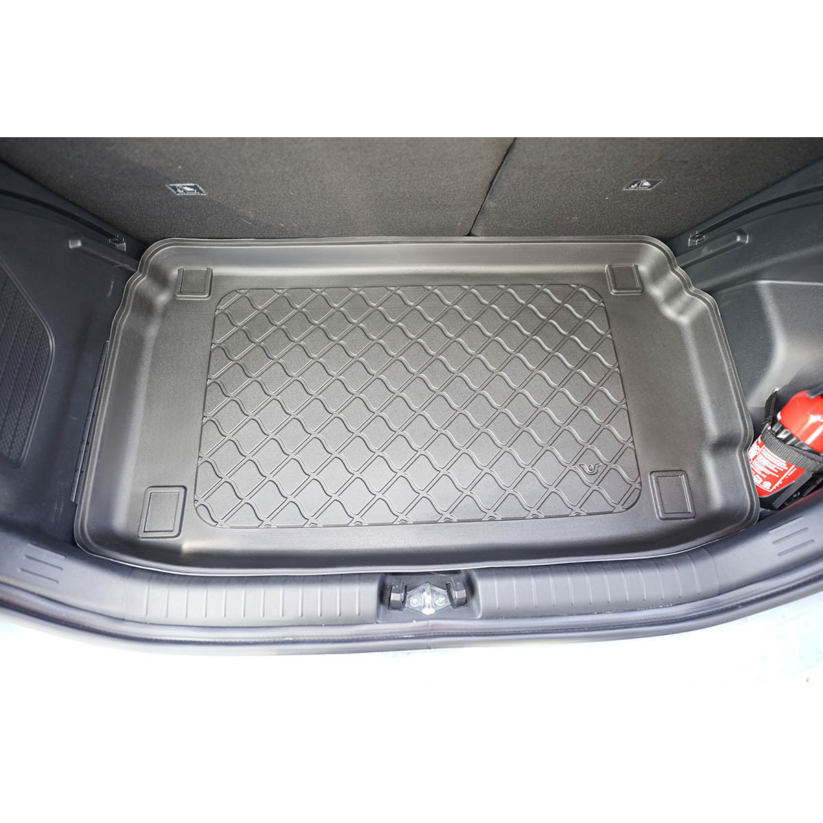 Bagagerumsmatta Hyundai i20 från 2020 (den övre delen) Bagagerumsmatta Hyundai i20 från 2020 (den övre delen)