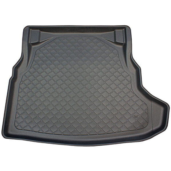 Bagagerumsmatta Mercedes C-class W205 Sedan 2014-2020 (non-folding forward rear seats)