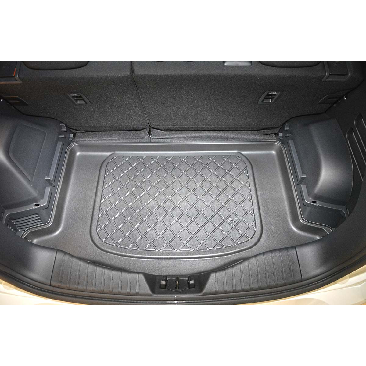 Bagagerumsmatta Ssangyong Tivoli 2018-2019 (enkelt bagageutrymme ) Bagagerumsmatta Ssangyong Tivoli 2018-2019 (enkelt bagageutrymme )