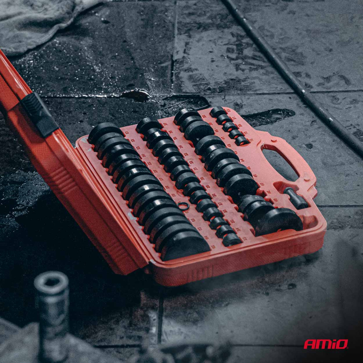 Verktygssats för montering och demontering av bussningar, lager och tätningar, 52 delar. AMIO-04771