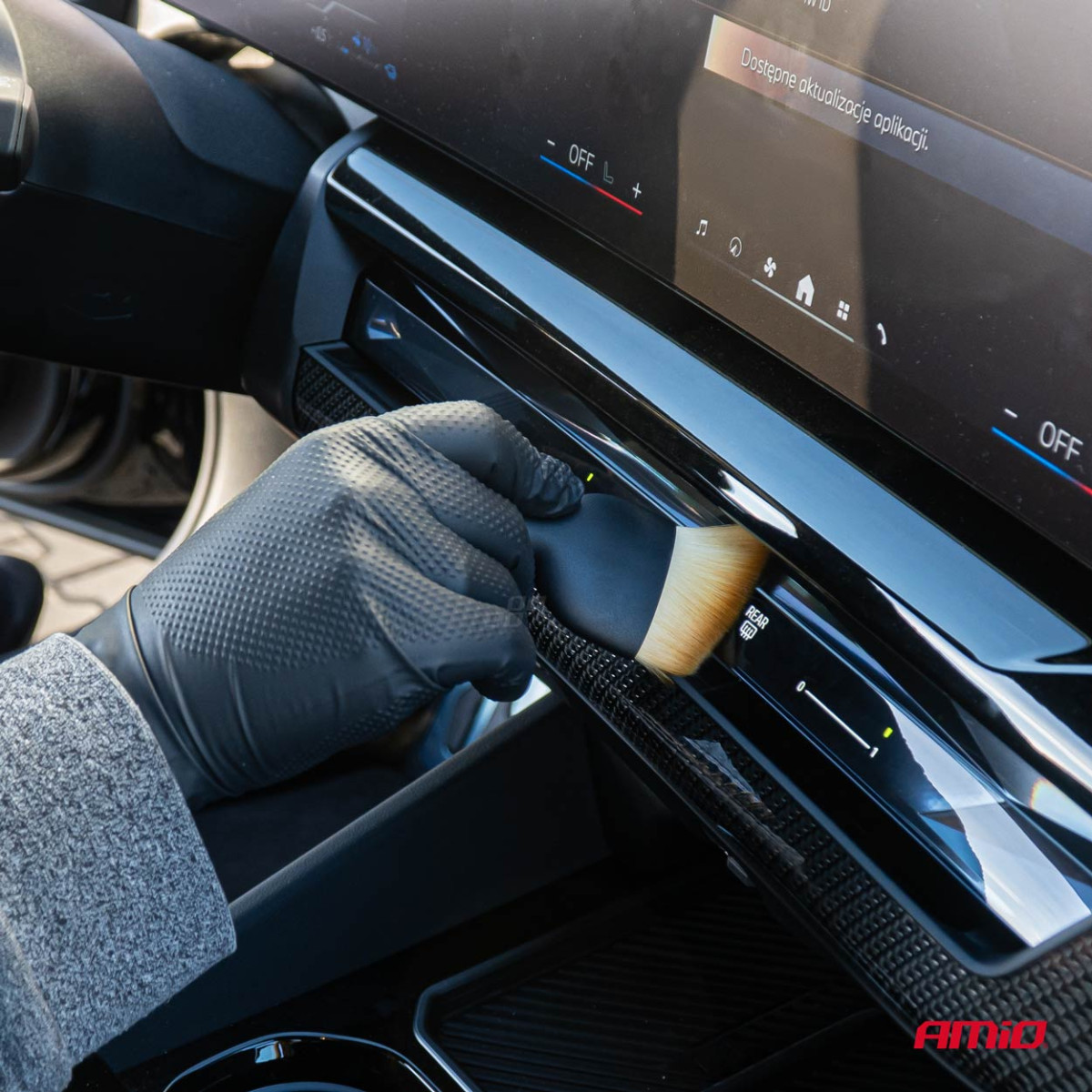 Rengöringsborsteset för bildelar, 4 delar. AMIO-04335