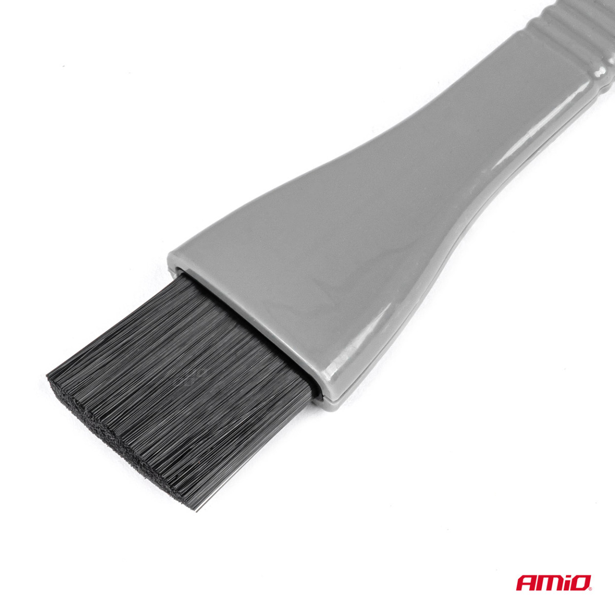 Rengöringsborsteset för bilens interiör, 3 delar. AMIO-04033