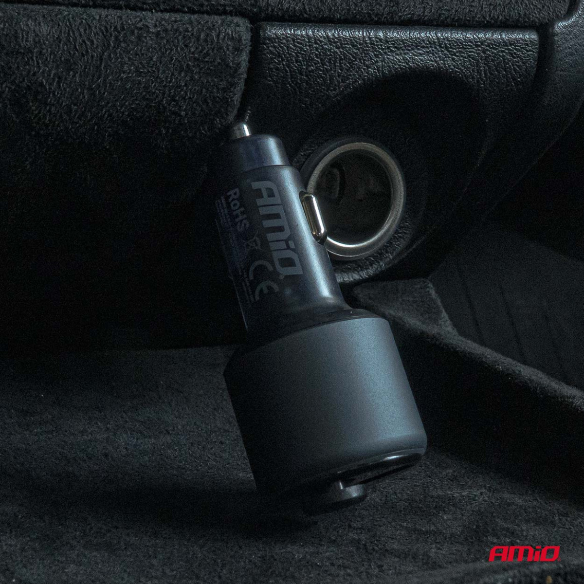 Bil FM-sändare, 1×USB-A 1×USB-C 12V 24V AMIO-04655