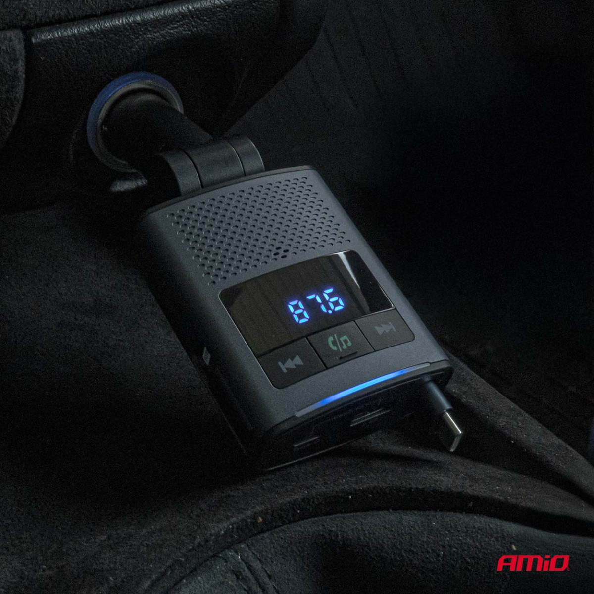Bil FM-sändare, 1×USB-A 1×USB-C 12V 24V AMIO-04656