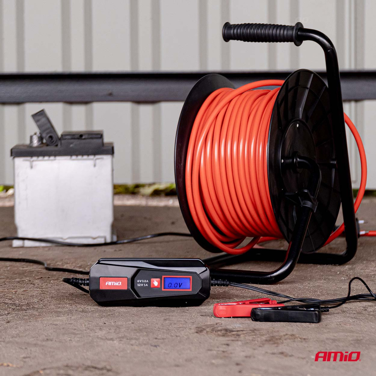 Digital batteriladdare BLYSYRA/STD/GEL/AGM/LiFePO4 5A 6/12V AMIO-04522