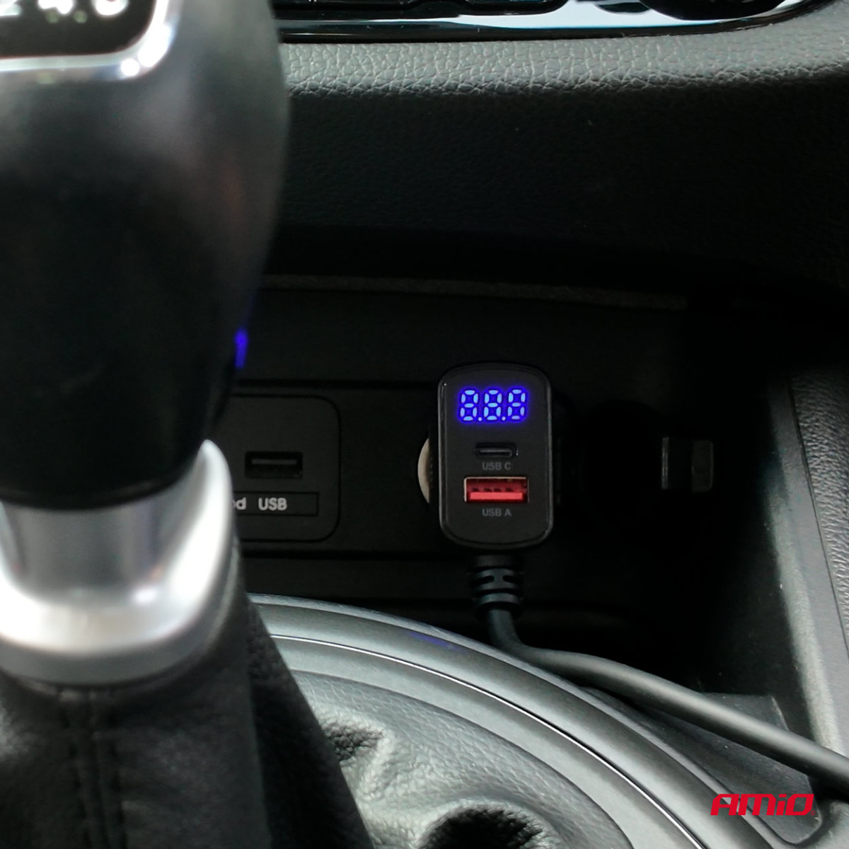 Uttagssplitter 12/24V med 3x USB-A, USB-C, QC3.0, PD3.0 148W AMIO-04836