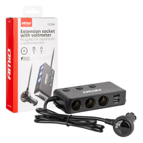Förlängningsuttag med voltmeter, USB och USB-C 12–24 V, AMIO-03781