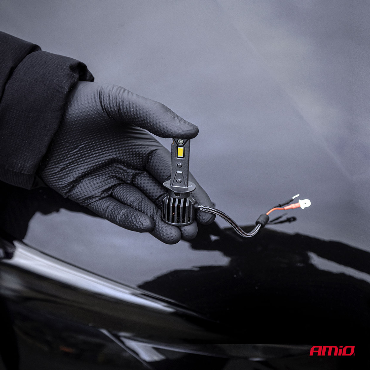 LED-strålkastarlampor F25 SILVER FULL CANBUS H3 52W 12V 24V AMIO-04702