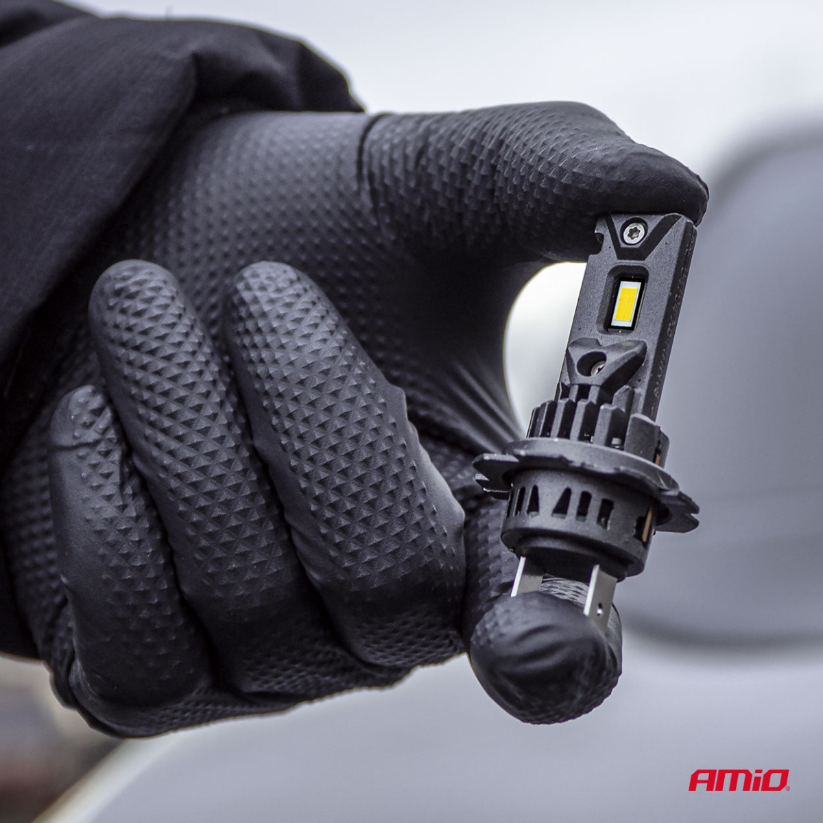 LED-strålkastarlampor F25 SILVER FULL CANBUS H7/H18 62W 12V 24V AMIO-04704