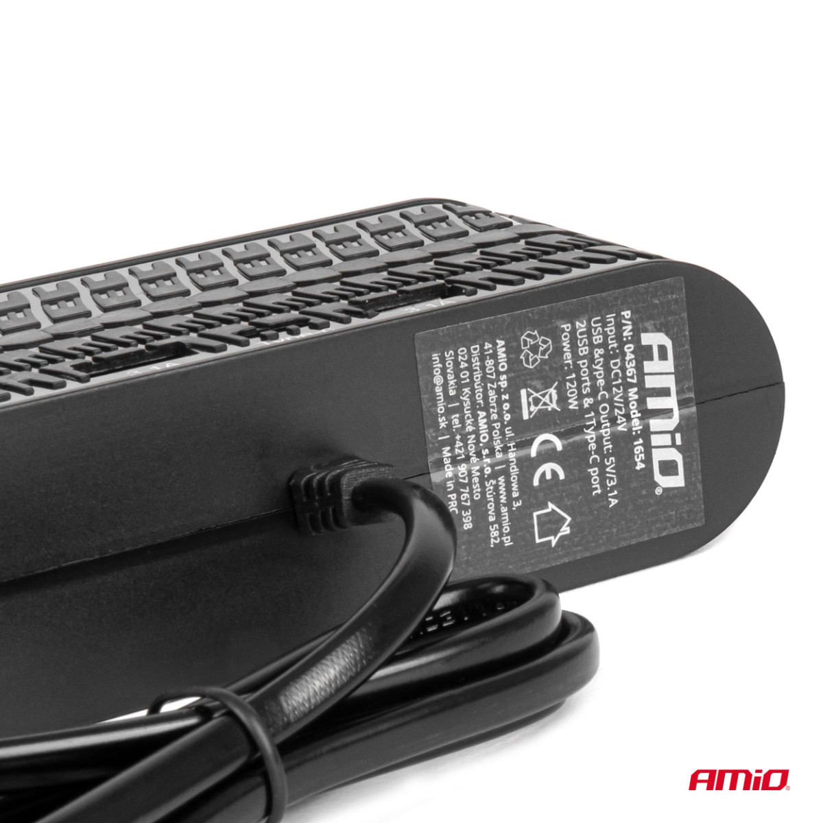 Förlängningssladd med fyra uttag och laddare 2x USB-A + 1x USB-C 12/24V 120W 80 cm AMIO-04367