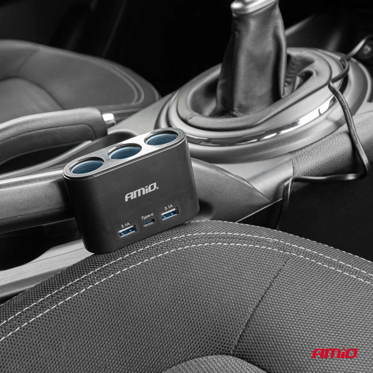 Tre-uttags förlängningssladd med laddare 2x USB-A + 1x USB-C 12/24V 120W 70 cm AMIO-04361